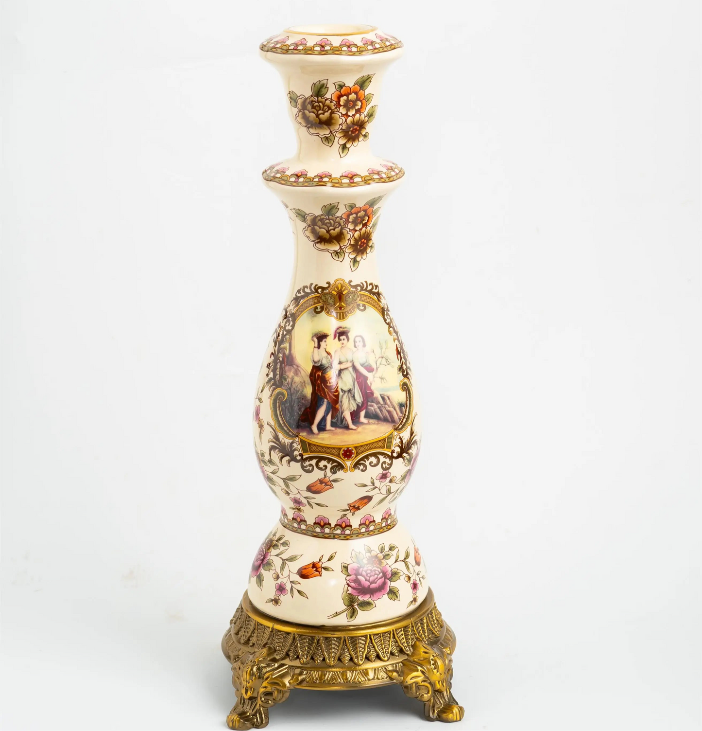 European  Vintage  Golden Pattern One Arm Candlestick Holder